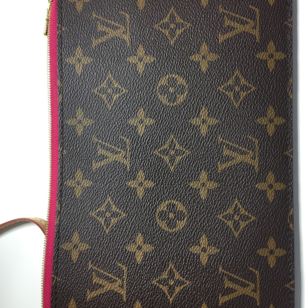 Authentic Louis Vuitton Neverfull Pochette